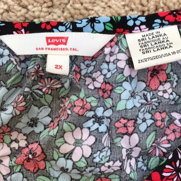 Levi’s 2X floral long sleeve front button blouse - Picture 5 of 12